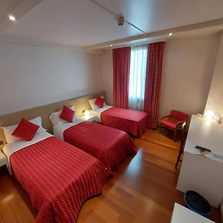 Hotel Posta 77 St. Georgen