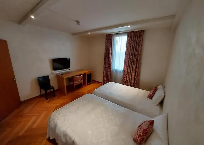 Ξενοδοχείο Posta 77