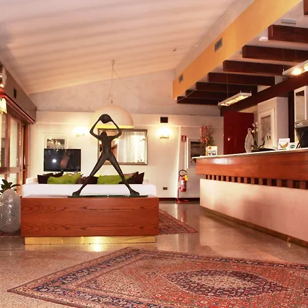 Hotel Posta 77 San Giorgio In Bosco